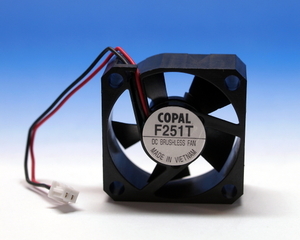 J0003#DC5V 190mA COPAL 25mm DCファンモーター F251T-05LLC