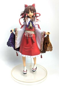 博麗 霊夢　(第六回例大祭 ver.)　フィギュア　完成品　東方プロジェクト　中古品　傷、汚れあり　箱に汚れ、ダメージあり　