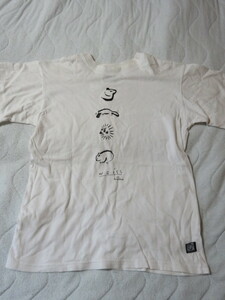 WEISS art オーストラリア Tシャツ サイズキッズ12 身長150㎝　胸囲80㎝　ウエスト64㎝目安　ユーズド品　　