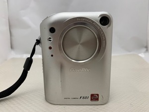 ☆1000円スタート☆ コンパクトデジタルカメラ FUJIFILM 富士フィルム FinePix F601 フジフィルム ファインピクス 現状品　◆27812