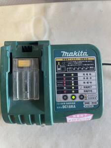 マキタ makita 充電器 DC18RAT DC7.2-18V 急速充電器 通電確認済み　動作未確認 中古 ジャンク