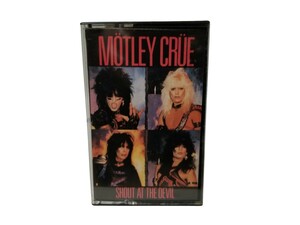 中古カセットテープ モトリー・クルー Motley Crue『Shout At The Devil』シャウト・アット・ザ・デヴィル