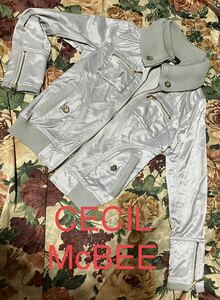 ★ CECIL McBEE セシルマクビー シルバー ジャンパー ジャケット ゴージャス トップス ファスナー ブルゾン ビジュ ボタン ゴールド ★