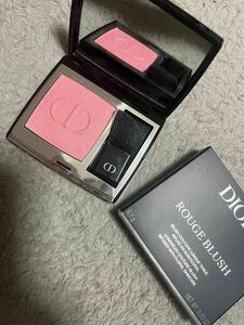 Dior スキンルージュブラッシュ チーク 212 チュチュ ホログラフィック