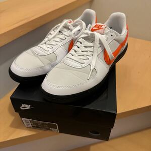 【中古美品】 NIKE FIELD GENERAL 82 SP White/Varsity Red-Black （サイズ： US8） ナイキ