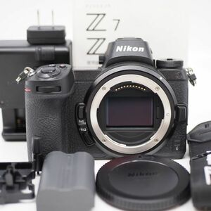 ■ほぼ新品■ Nikon Z6 ボディ