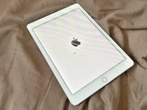 iPad Air 2 Wi-Fiモデル 64GB ゴールド