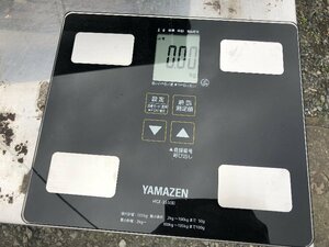 山善　YAMAZEN　体重計　HCF-355