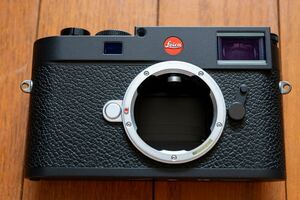 【程度上】ライカ　M11　ブラックペイント　ボディ　LEICA