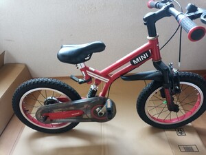 幼児用自転車　低学年向け