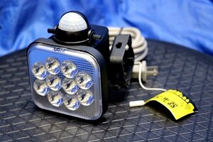 点灯確認 ムサシ 2W×1灯 フリーアーム式 LEDセンサーライト　LED-AC1012 / 51075Y