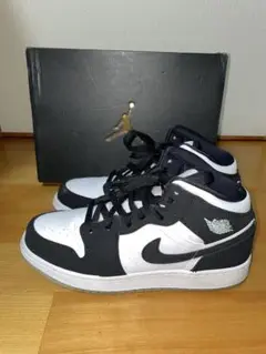 NIKE AIR JORDAN 1 MID GROW 24cm