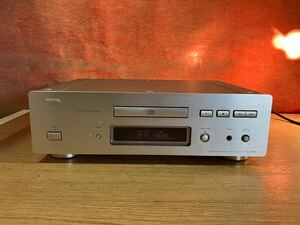 ② DENON / CDプレーヤー モデル DCD-1650AZ / 中古品 美品 ジャンク品扱い 通電確認済み