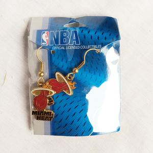 マイアミ ヒート MIAMI HEAT ピアス フックピアス NBA 正規品 1356