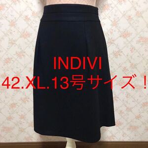 ★INDIVI/インディヴィ★極美品★大きいサイズ！スカート42(XL.13号) 黒 ブラック ひざ丈