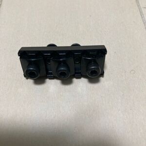 GOTOH ( ゴトー )GHL-1 Black ギター用ロックナット ネックスルータイプ。R400/43mm幅