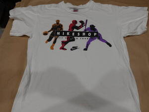 90ｓVINTAGE NIKE T-shirts　NikeShop　SF　銀タグ　米国製　表記size　XL 　