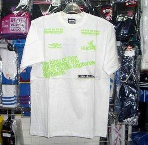 UCS5747かっこいい アンブロ デザインTシャツWLM Sサイズ umbro 新品 レトロ 即決/