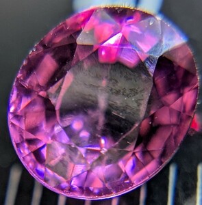 クラリティ良好 惑乱の天然ロードライトガーネット 1.58ct ジェムクオリティ ルース 裸石 非加熱 未処理 宝石 パワーストーン 売り切り 卸