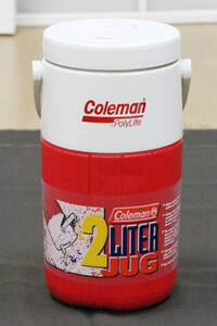 Coleman（コールマン）PolyLite 2LITER JUG　2L　直径13㎝×高さ27㎝　赤/レッド　ジャグ　水筒　中古品