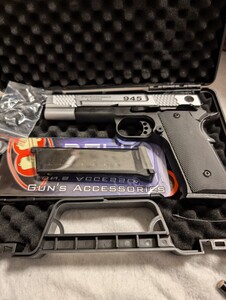 送料込み！ダブルベル　 DOUBLE BELL　Ｓ&Ｗ Ｍ９４５ パフォーマンスセンター　 ガスブローバック　 ガスガン　スペアマガジン付き