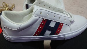 トミーヒルフィガー 表記9 1/2メンズ　 スニーカー　白　ジャンク　実サイズ感　25.5〜26.0cm TOMMY HILFIGER 中国製 DCシューズ