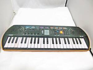 USED CASIO SA-76 Casiotone ミニキーボード オレンジ 通電確認済 カシオ キーボード 個人 自宅