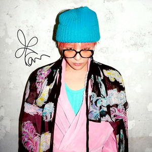 ★新品★ BIGBANGのGD、フォトキャンバス (6)