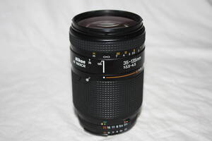 Nikon　美品　AF　NIKKOR　35-135mm　1:3.5-4.5