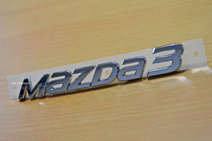 USマツダ純正 14-18 MAZDA3 MAZDA 3 リア エンブレム USDM北米JDM アクセラ　AXELA LDA-BM2AP DBA-BM5FP LDA-BM2FP LDA-BMLFP DBA-BM5AP