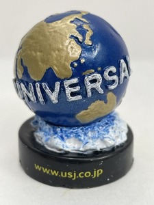 ■★コカ・コーラ　USJ ユニバーサル スタジオ ジャパン　オールスターフィギュア　001　Universal Globe（地球儀）