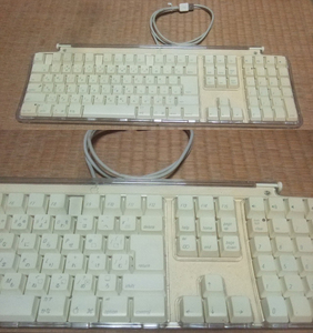 マックUSBキーボード。