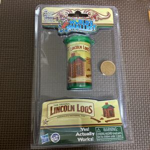 World’s smallest lincoln logs