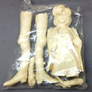 【中古品/袋未開封/未組立】海洋堂　逮捕しちゃうぞ 1/6 辻本夏美　レジンキット