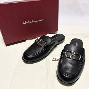 希少◇Salvatore Ferragamo サルヴァトーレフェラガモ ガンチーニ ミュール 8 1/2 サンダル VIGGIO ユニセックス