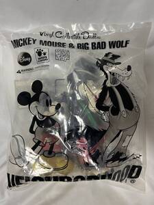 新品 DS 2009 NEIGHBORHOOD x MEDICOM TOY x DISNEY MICKEY MOUSE & BIG BAD WOLF VCD (N-6-25)