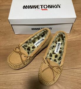 MINNETONKA モカシン　ローファー　レオパード　スェード　24.0センチ　未使用品　送料込み　 チェストナッツ