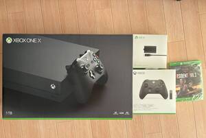 新品同様 XBOX ONE X 1TB 本体 ワイヤレスコントローラー ソフトセット