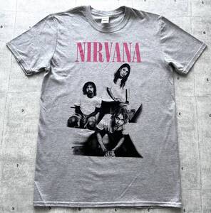 新品 ニルヴァーナ バンドTシャツ ロックTシャツ メンバー フォトプリント　　NIRVANA 1991年撮影 カートコバーン フーファイターズ 柳7598