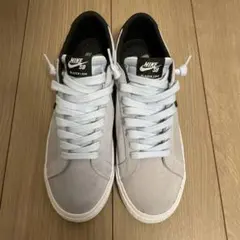 Nike SB BLAZER LOW