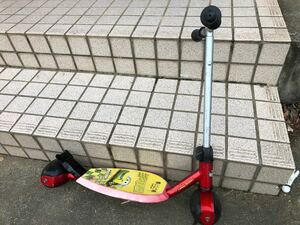 カーズ　キックボード　プレゼントに