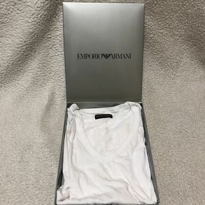 新品 タグ付き EMPORIO ARMANI シャツ 肌着 Tシャツ インナー アルマーニ ホワイト アンダーウェア VネックTシャツ 半袖Tシャツ