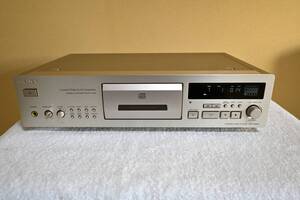 SONY CDP-XB920 【CDプレイヤー中古品】【音出し確認済み・純正リモコン・取扱説明書付き】 　　