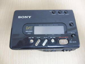 「6054/T3C」SONY ソニー TCD-D8 DAT WALKMAN Digital Audio Tape-CORDER ウォークマン デジタルオーディオテープレコーダー ジャンク 
