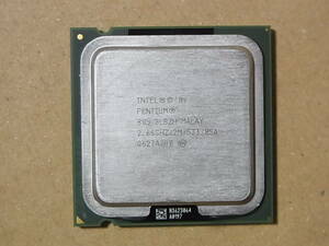 ■Intel Pentium D 805 SL8ZH 2.66GHz/2M/533/05A Smithfield LGA775 2コア (Ci0160)