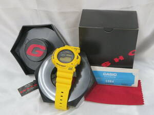 15【時計】　カシオ CASIO　G-SHOCK　FROGMAN　初代 イエロー フロッグマン　1084　DW-6300　取説・ケース　腕時計　電池切れ 保管品