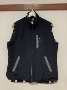 よ1442 MUNSINGWEAR マンシングウエア リバーシブルベスト ブラック/総柄 M 裏フリース