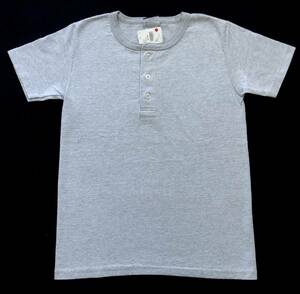 新品 定価6380円 USA製 グッドウェア ヘンリーネック Tシャツ　　スリムフィット Goodwear MADE IN USA アメリカ製 グレー S 玉7308