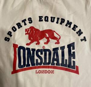 T-45★美品!! 古着★LONSDALE ロンズデール Tシャツ 白×赤★レディースSサイズくらい