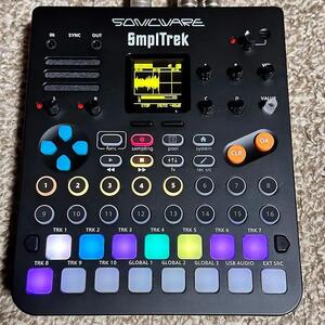 Sonicware SmplTrek ポータブルサンプラー